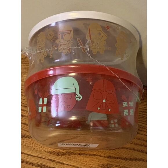Pyrex Glass Star Wars Food Storage Set 4-Piece Holiday Exclusive Great Gift! - Picture 10 of 11